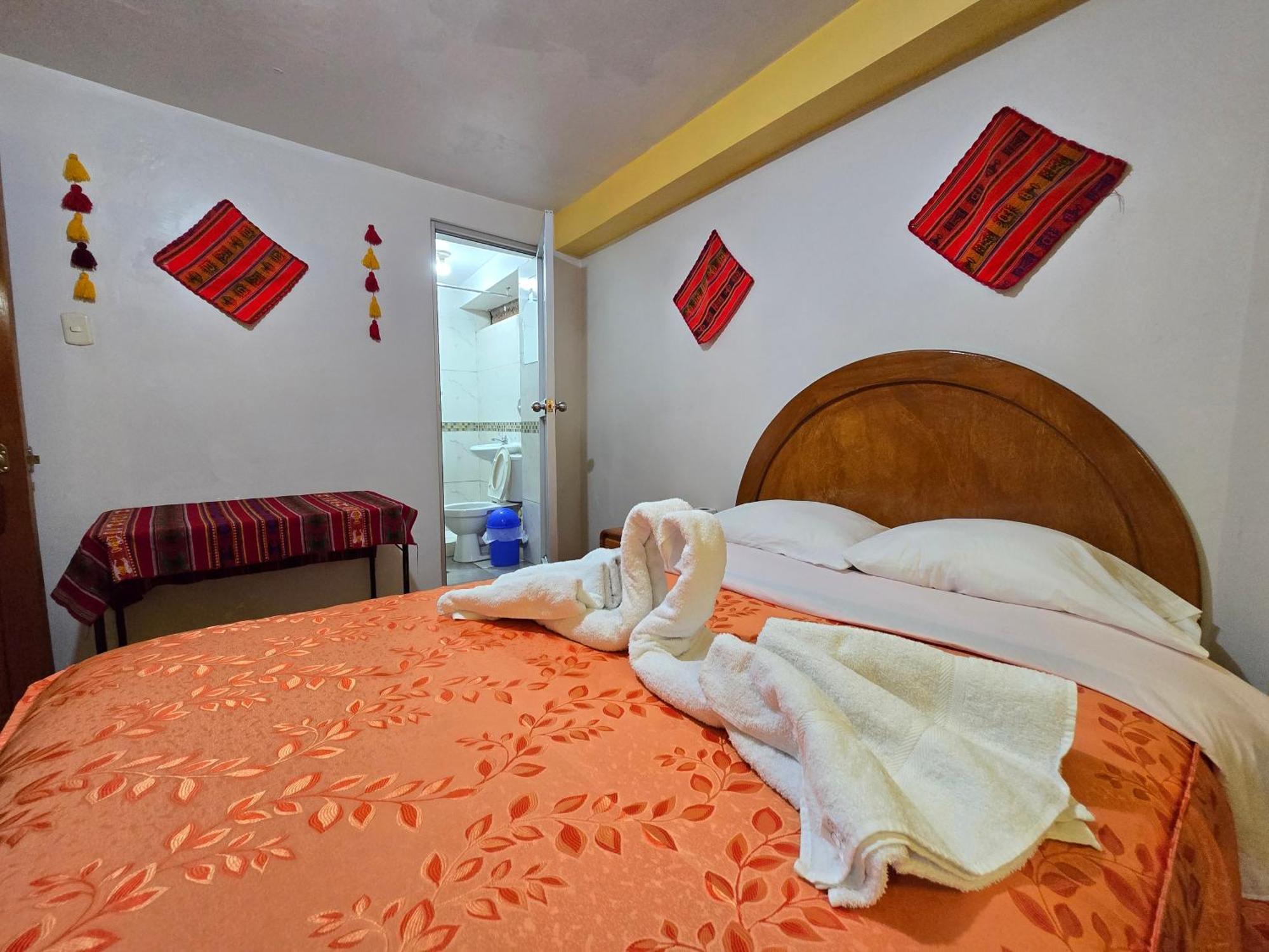 Hostal Acuarius Puno Exterior foto