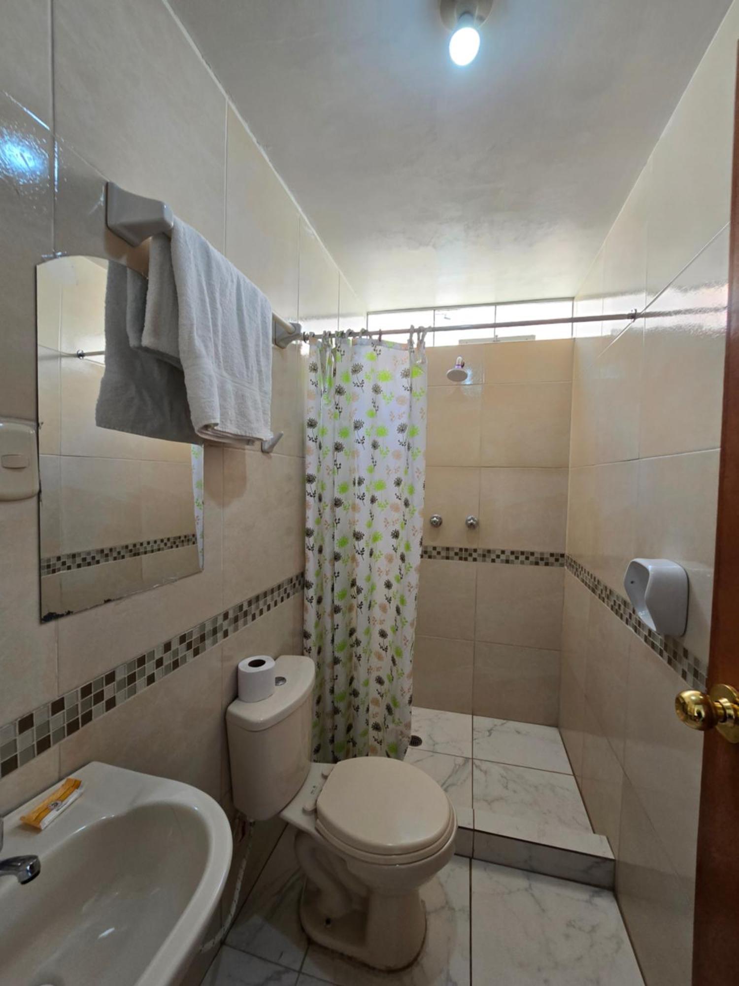 Hostal Acuarius Puno Exterior foto
